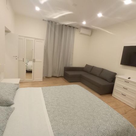 Duomo Apartament'S نابولي المظهر الخارجي الصورة