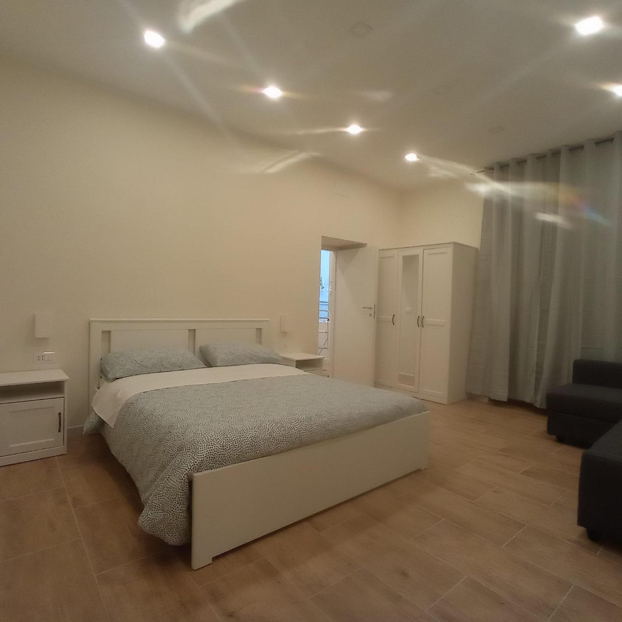 Duomo Apartament'S نابولي المظهر الخارجي الصورة