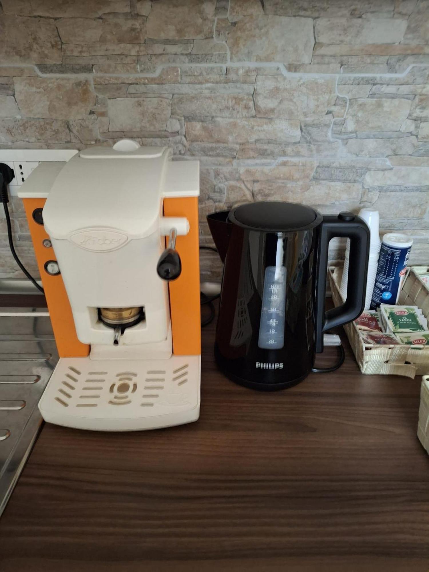 Duomo Apartament'S نابولي الغرفة الصورة